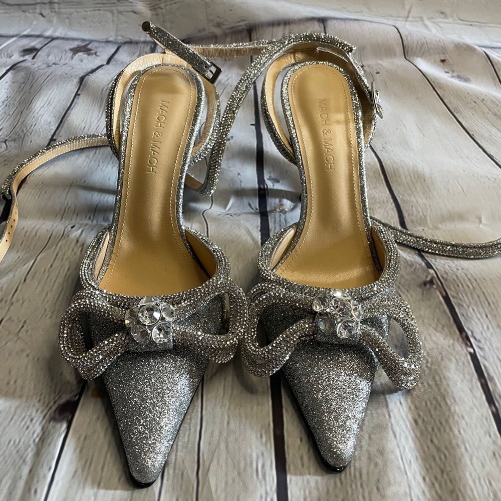 New Mach & Mach Double Bow Crystal-Embellished Silver Glitter Pumps Size 36 - Picture 2 of 8
